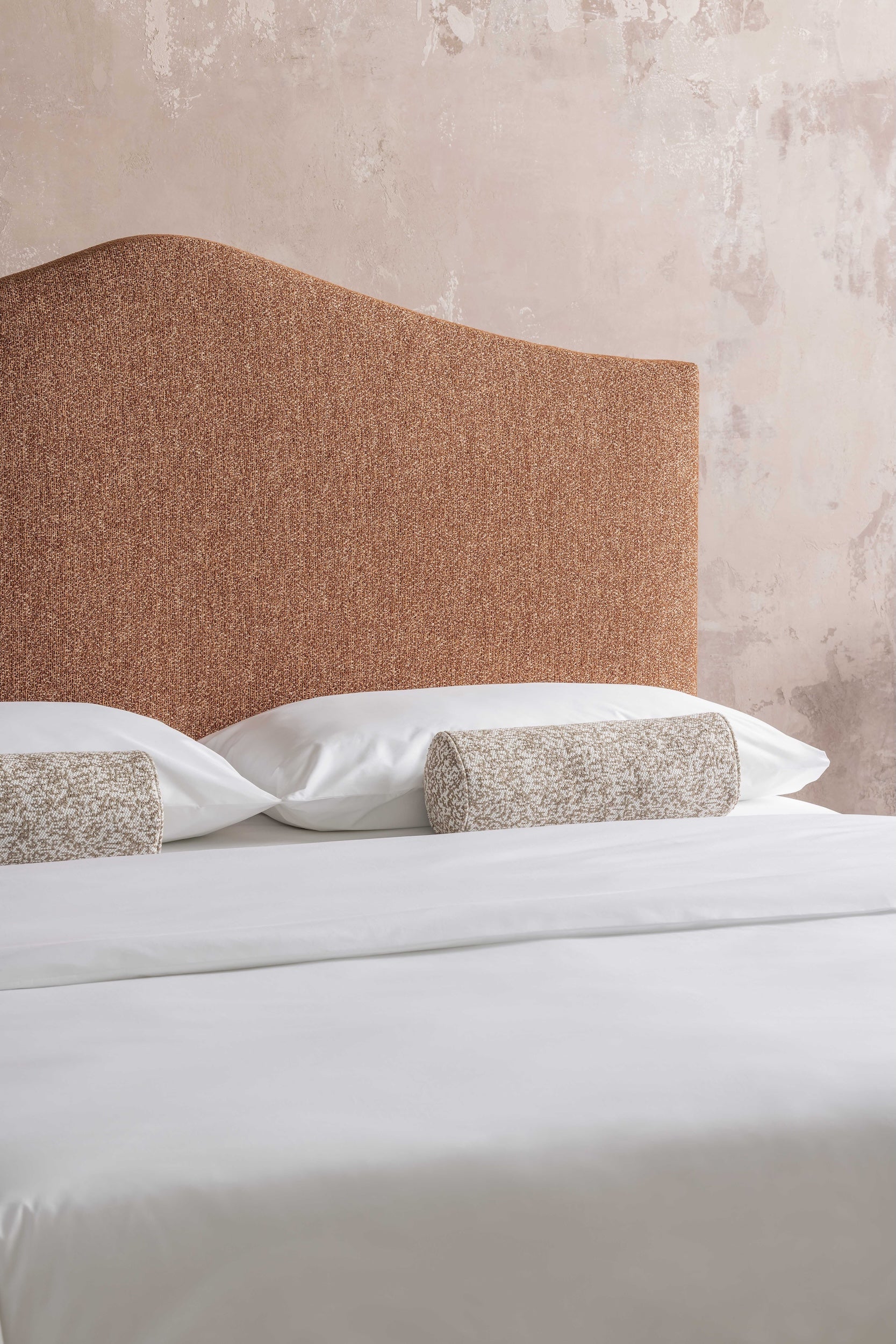 Alex bed and the percale 500 Cambridge set