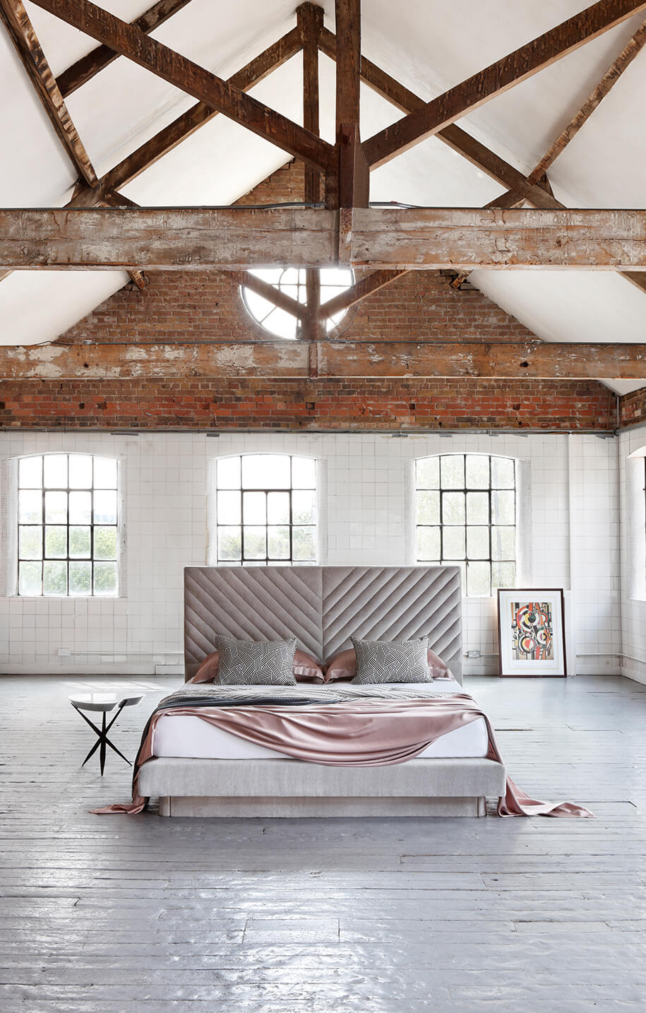 Stella bed set entirely dressed