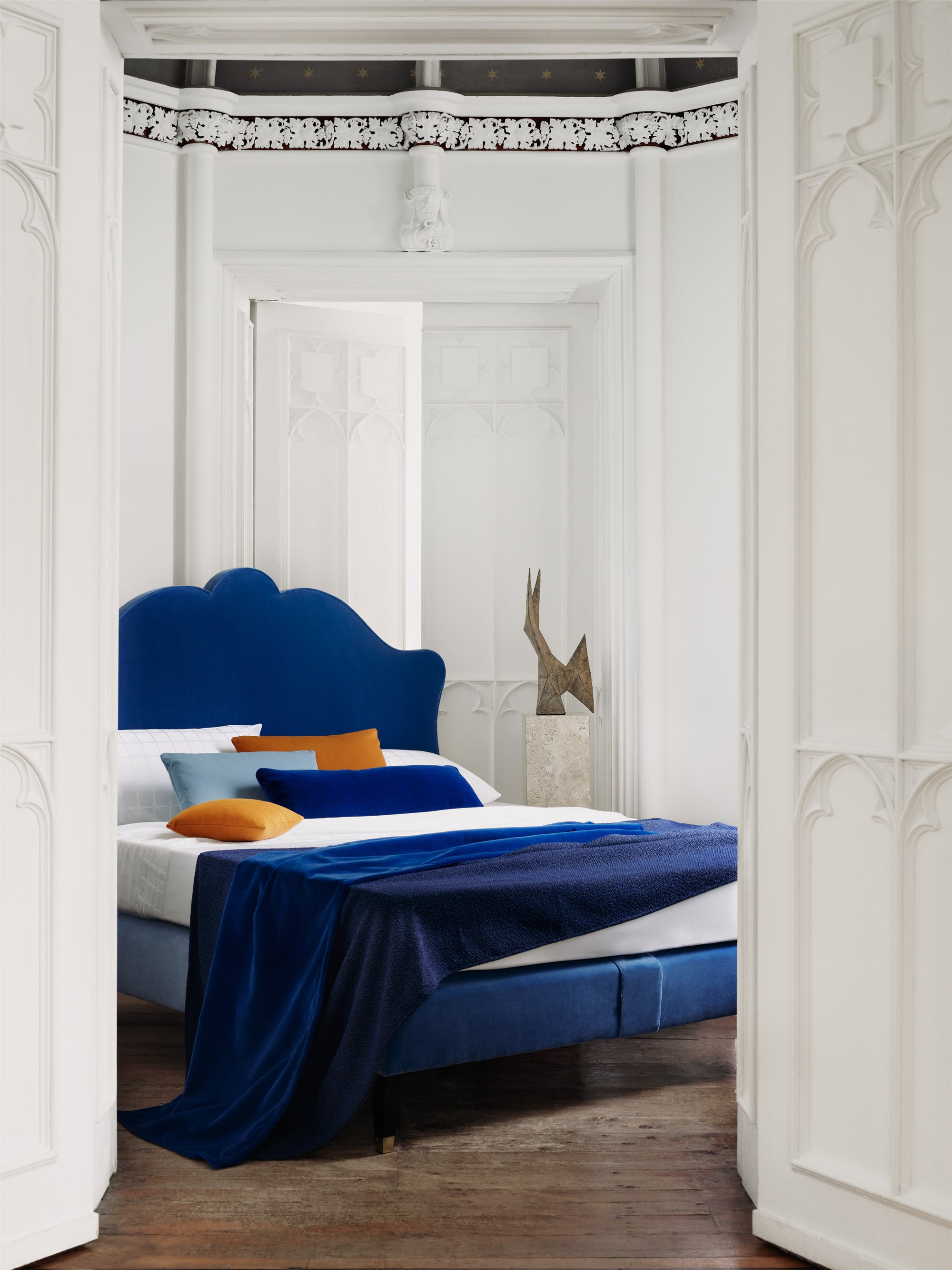 Savoir handmade Lenoir bed with a blue fabric