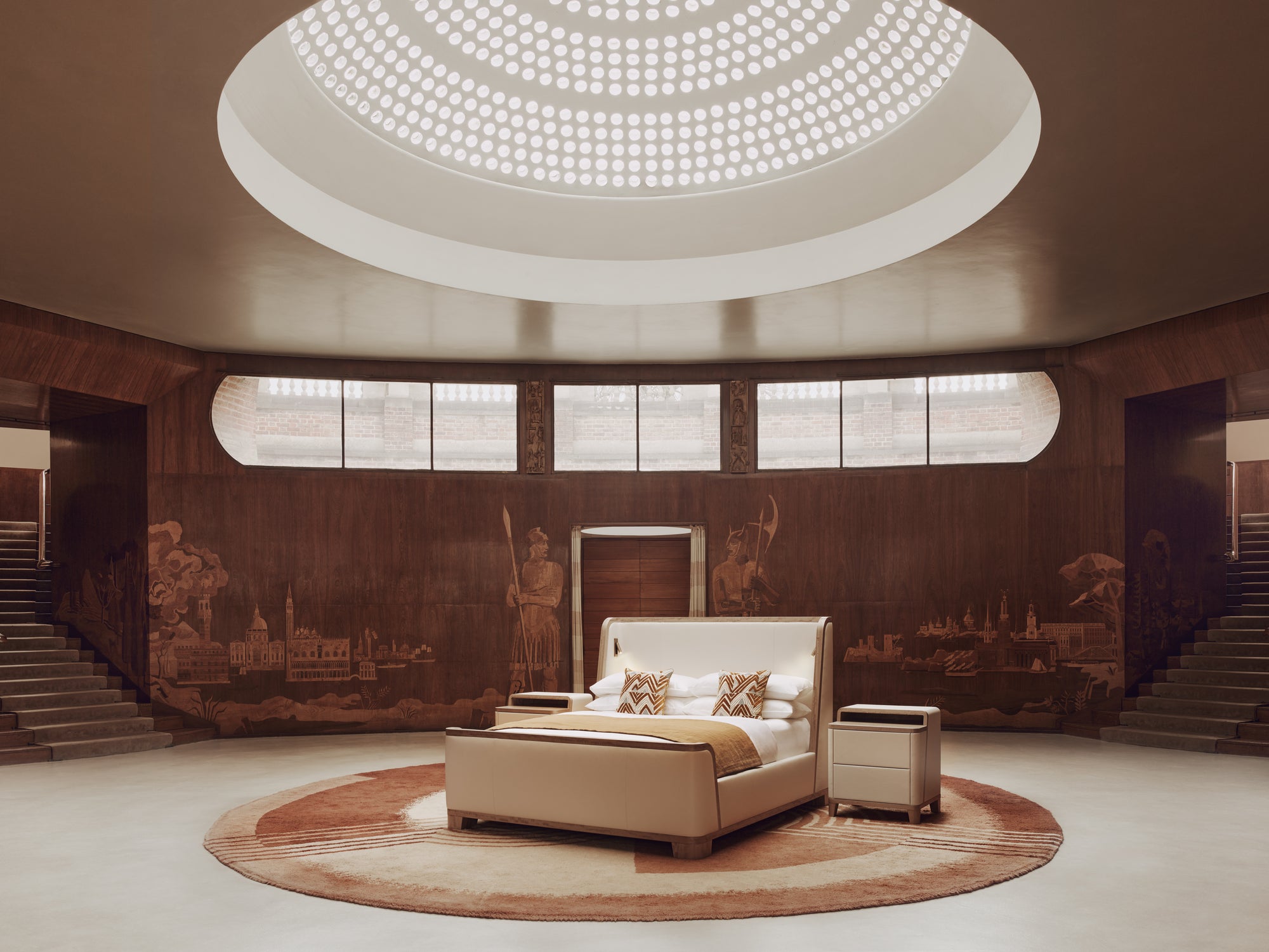 Savoir Winch Tranquillity bed photographed in Eltham Palace