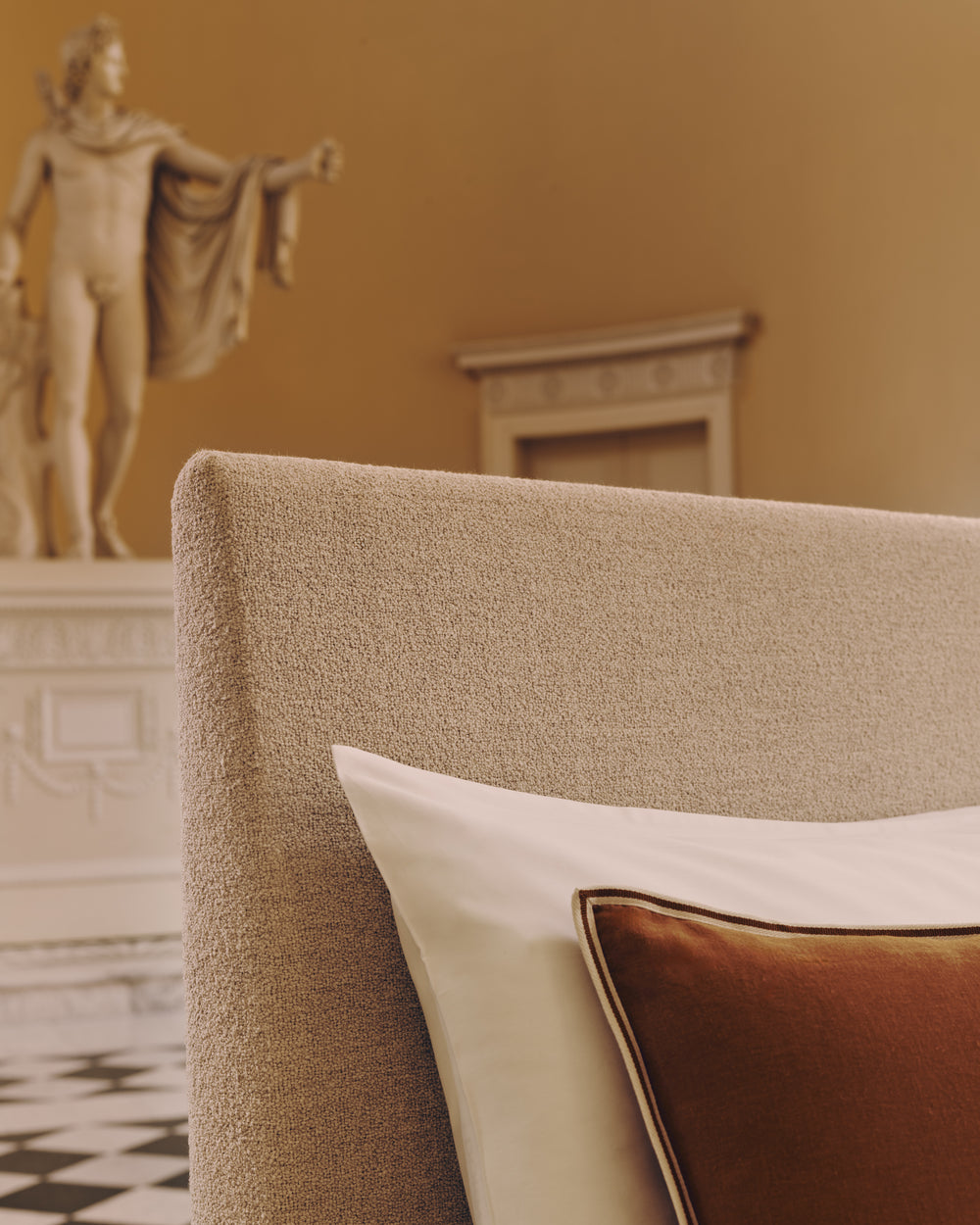 Headboard Detail of Savoir Ian Bed