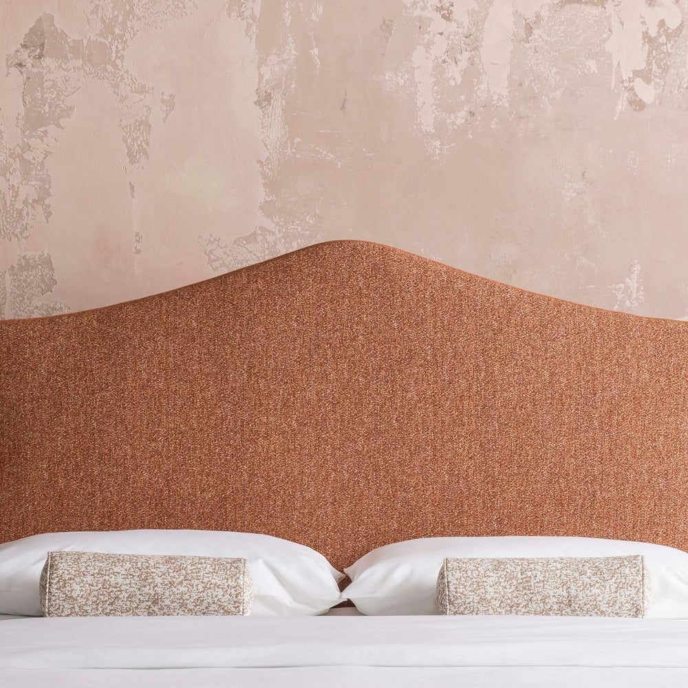Close-up of the Savoir Alex headboard featuring Oxford pillowcase