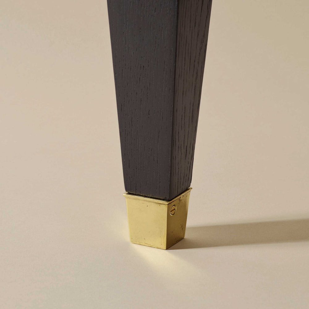 Savoir Georgian leg with a brass finish