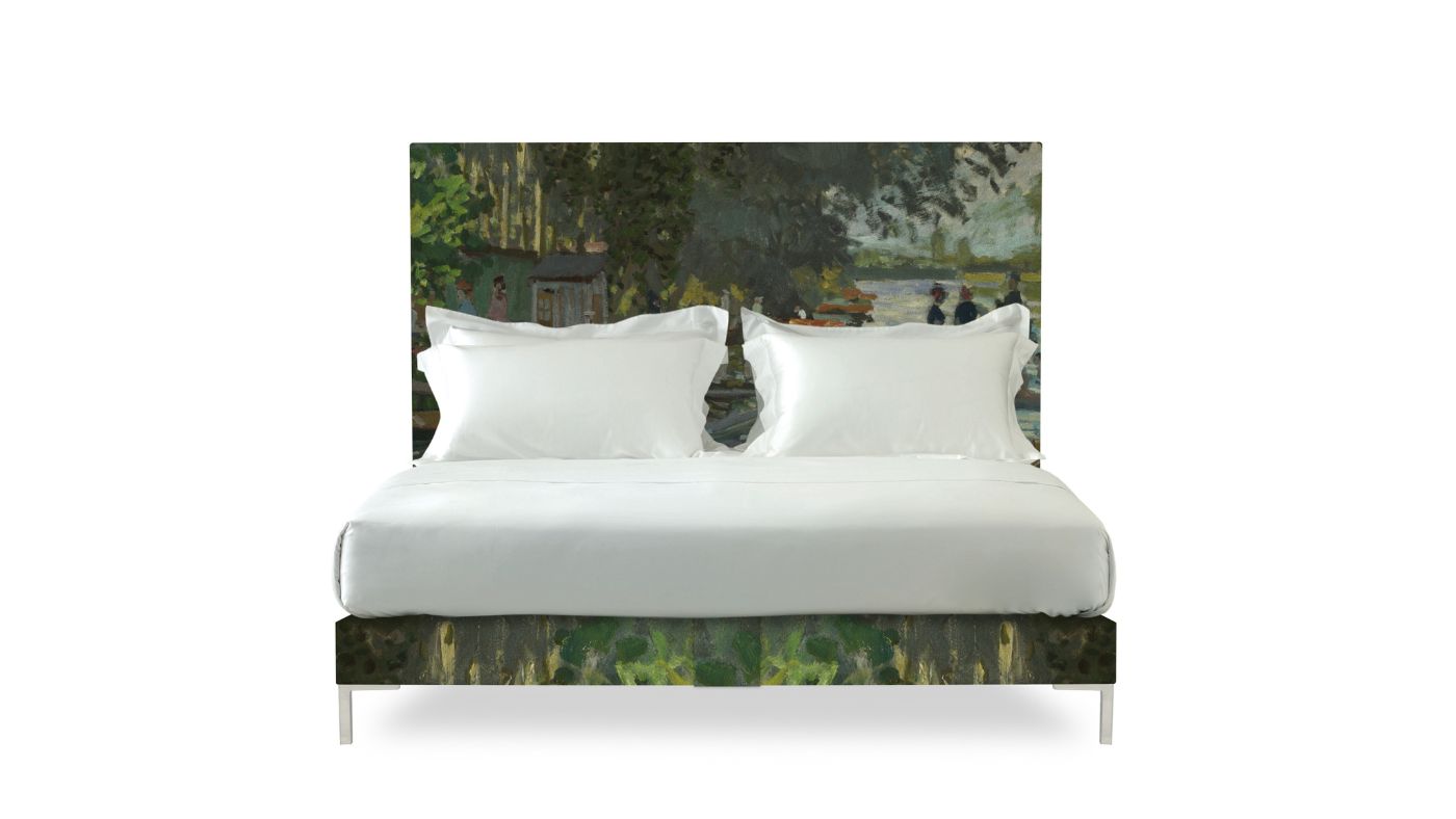 Undressed Harlech featuring bathers on headboard and base