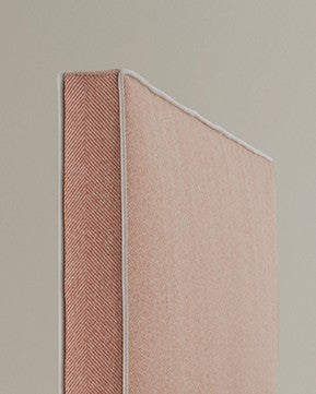 Savoir Harlech piped detail on the headboard