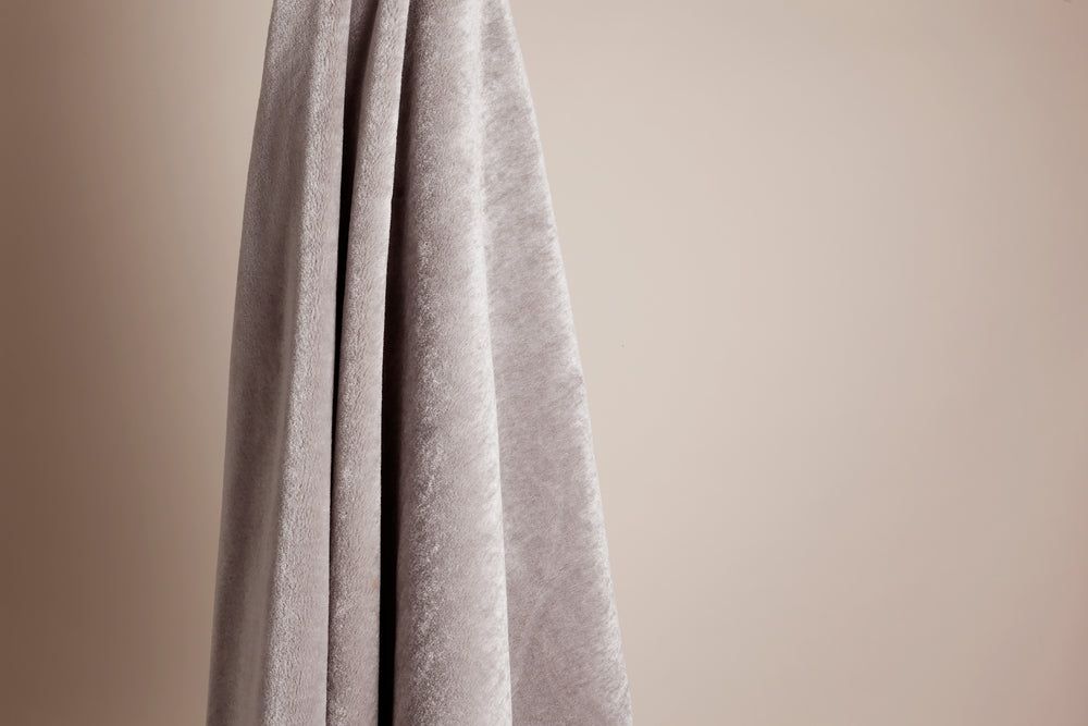 Close-up of the Teddy Mohair fabric in light grey