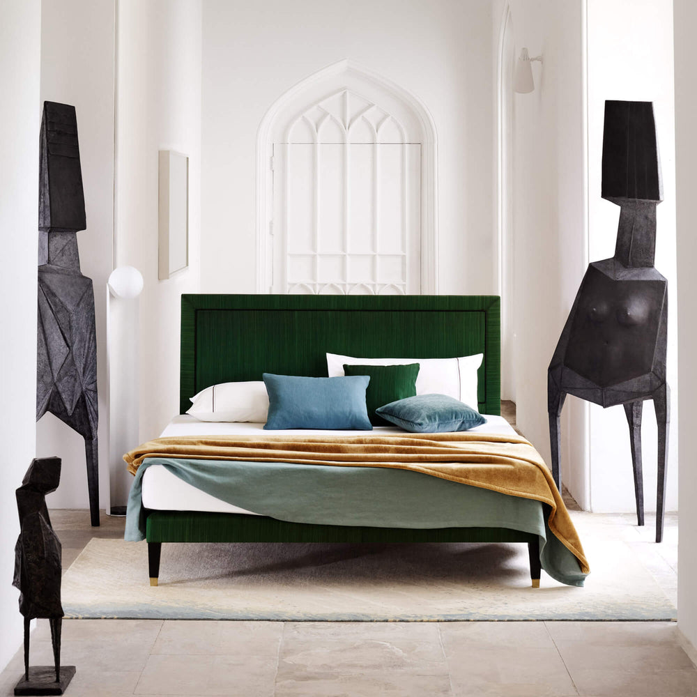 Savoir Virginia bed completely dressed with cushions