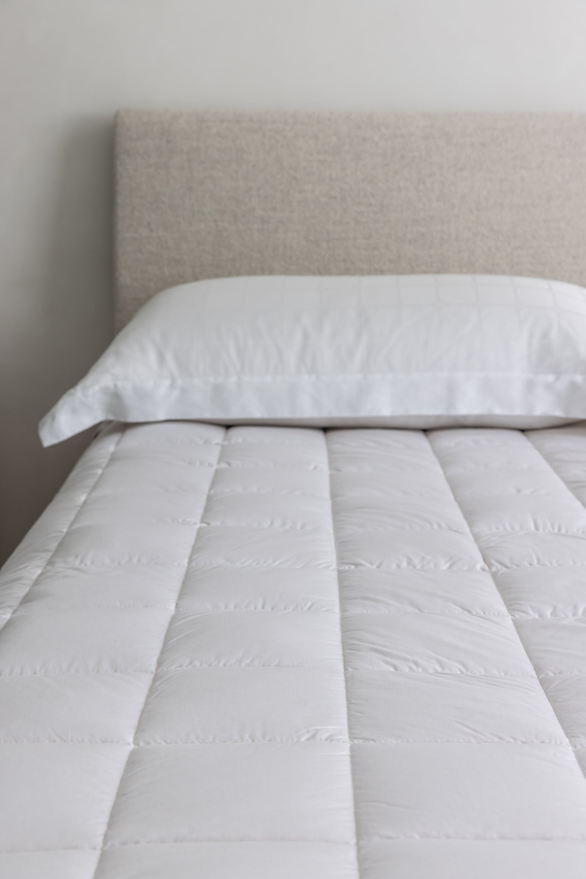 Luxury Pure Wool Mattress Protector