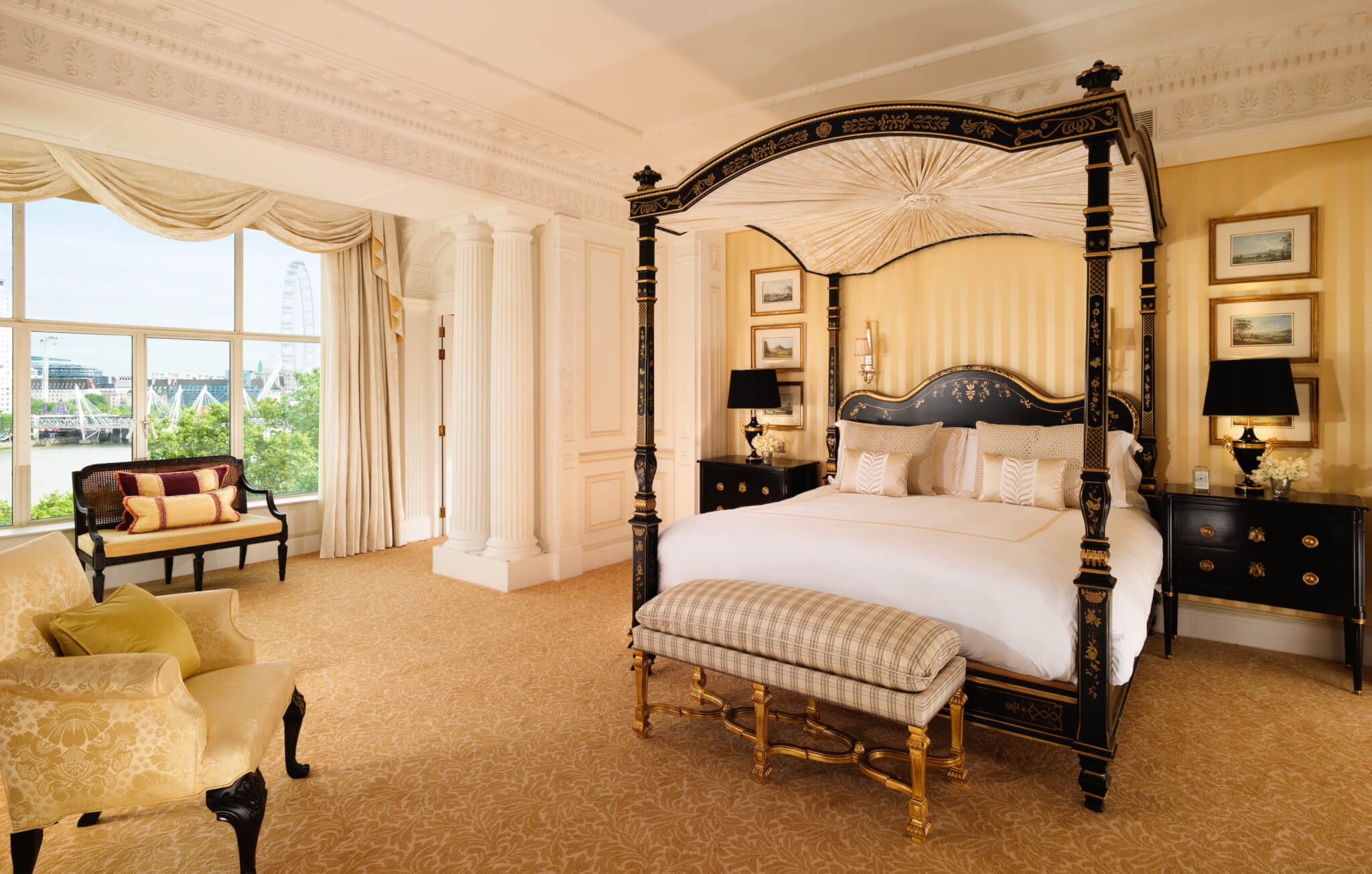 La chambre de la Suite royale du Savoy