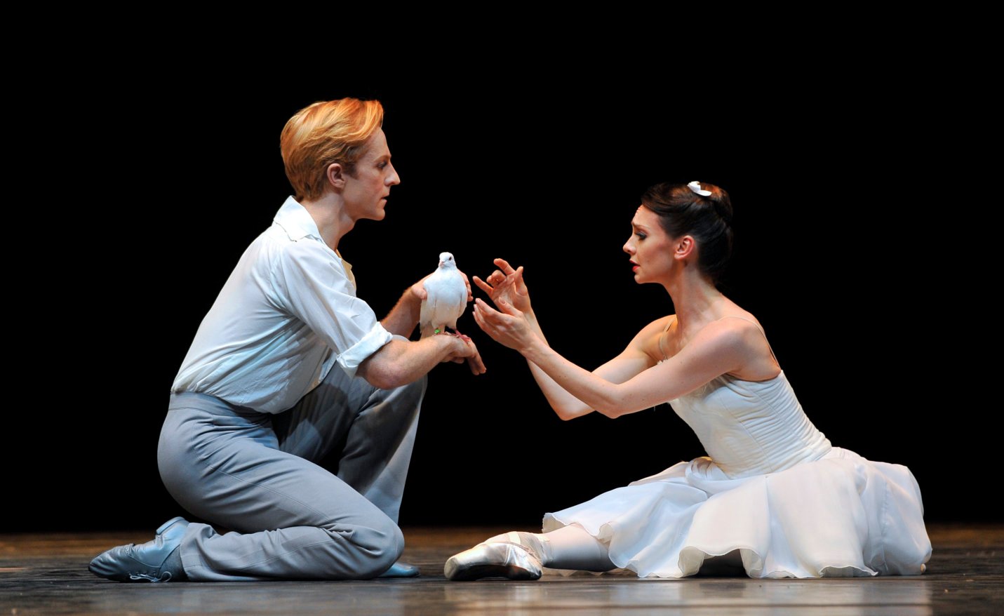 Royal Ballet's The Two Pigeons