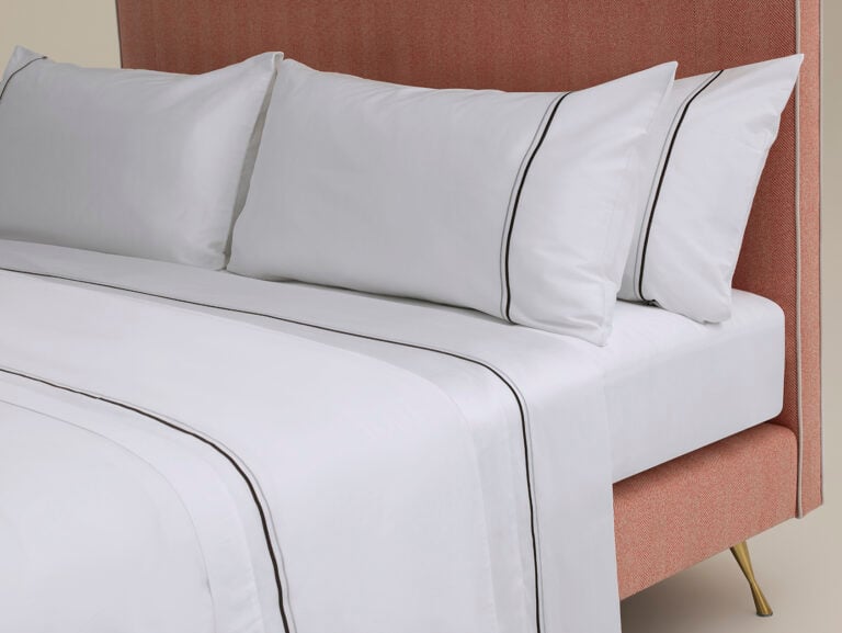 Luxurious Cotton Sateen Duvet Cover in 300 Thread Count