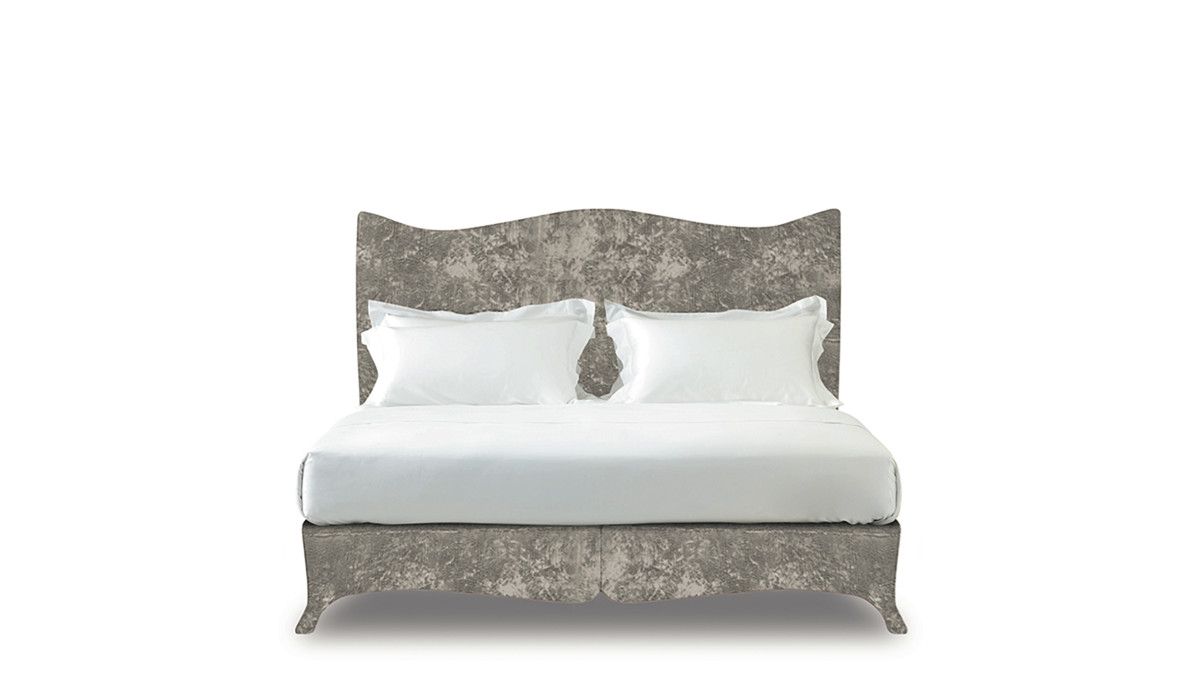 The Penelope bed in crushed velvet