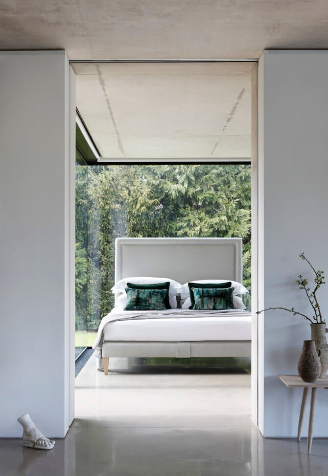 No.4v Savoir Vegan Bed