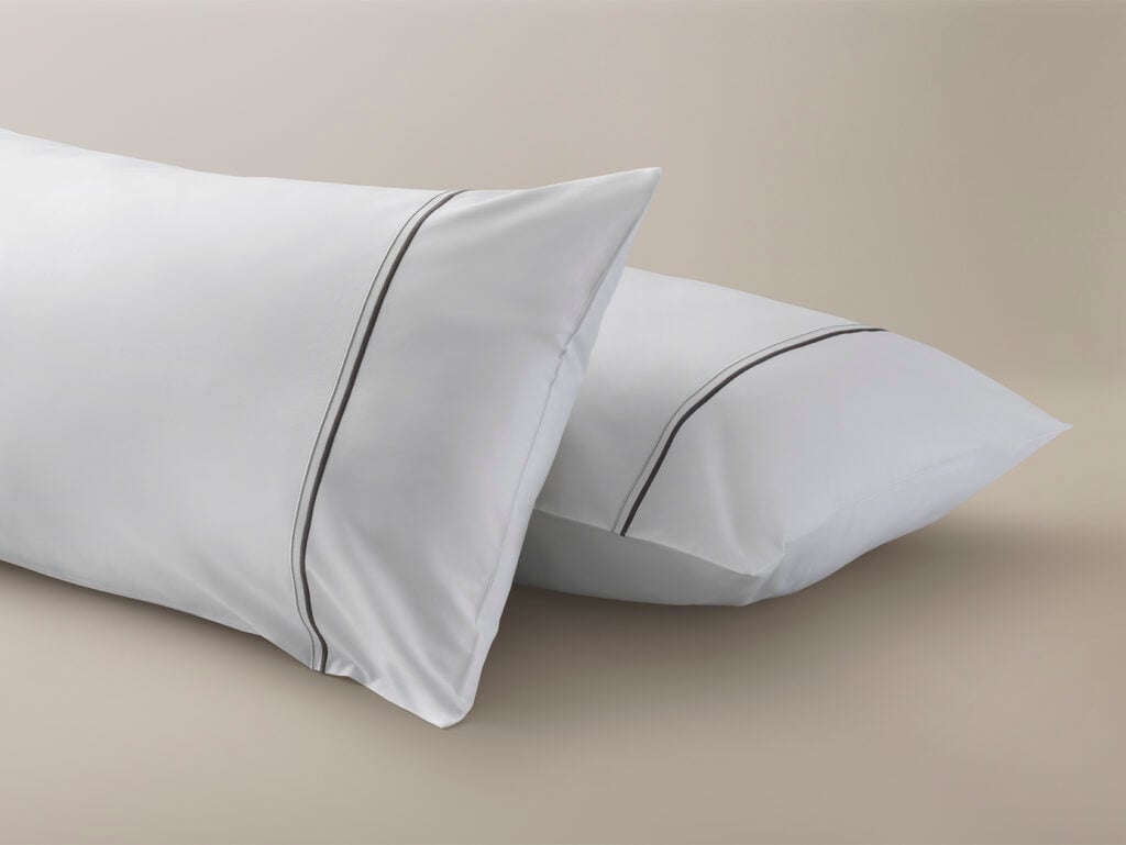 Percale Pillowcase with charcoal cording