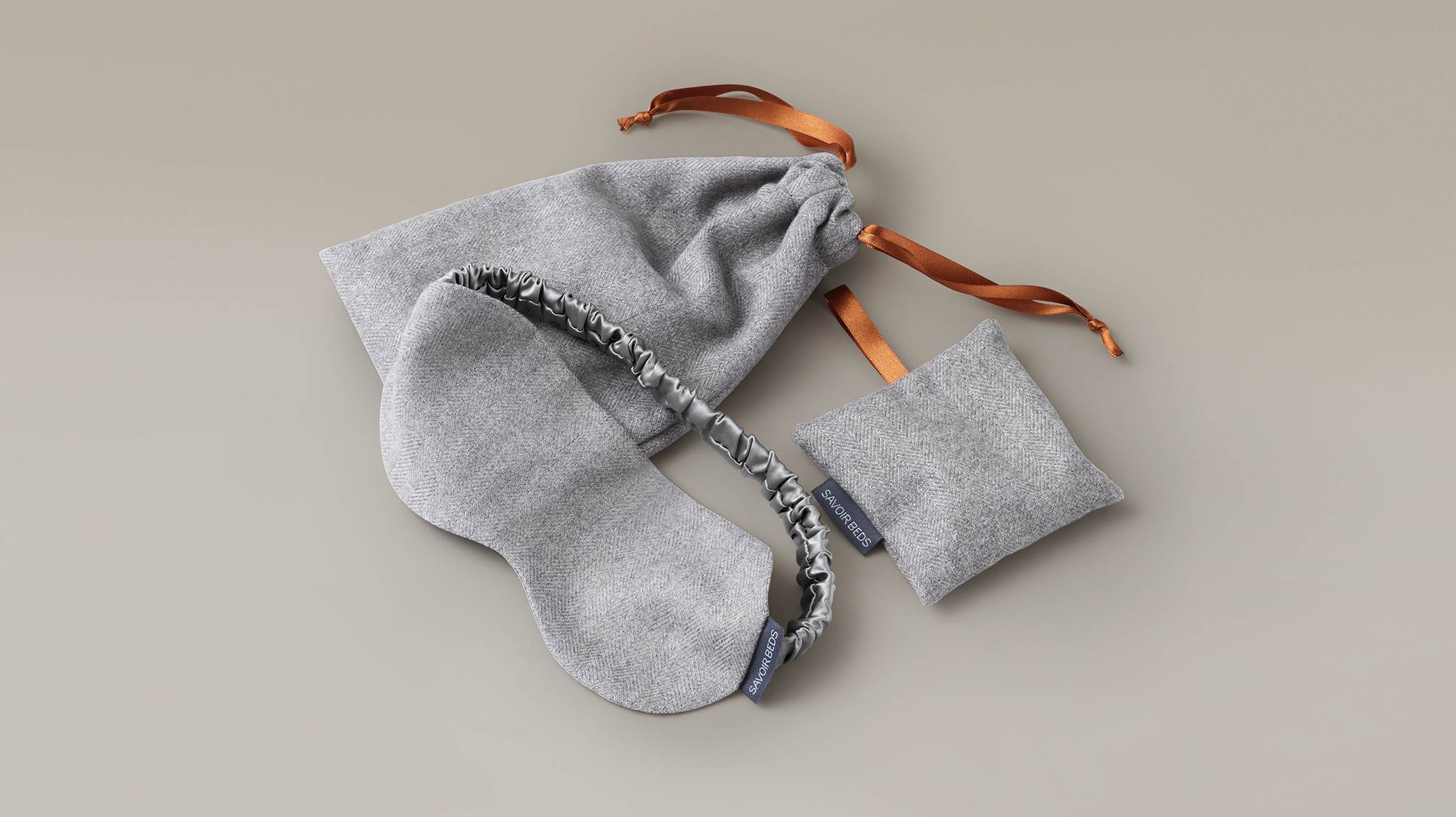 Savoir silk eye mask