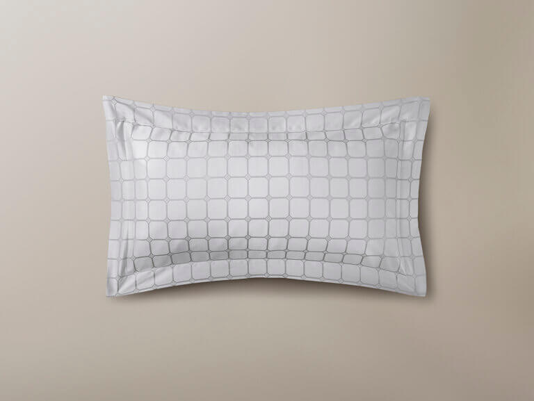 Savoir Trellis pillowcase in silver